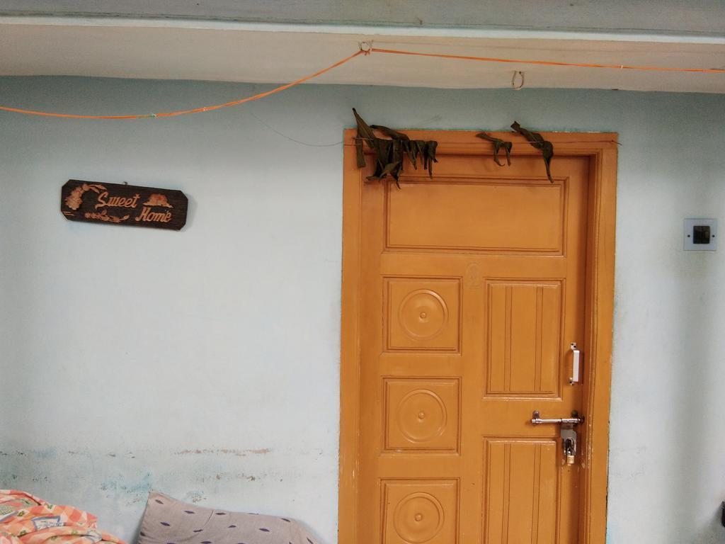 Bobby Guest House Hampi Exterior photo
